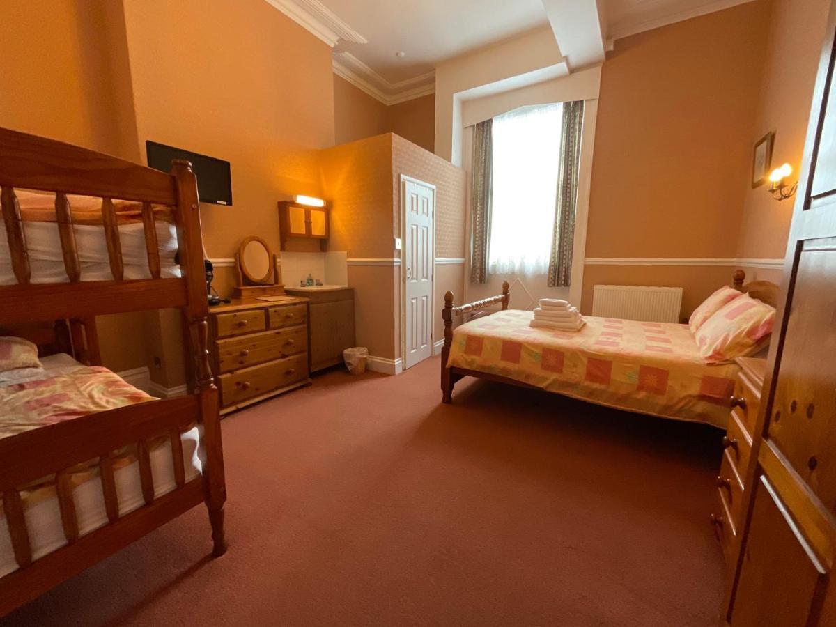 Bed and Breakfast The Langham Уэймут Экстерьер фото